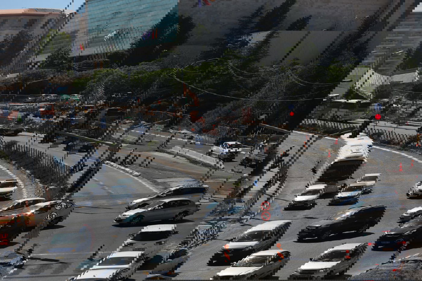 צפו בתיעוד: כך נחסמה הכניסה לירושלים