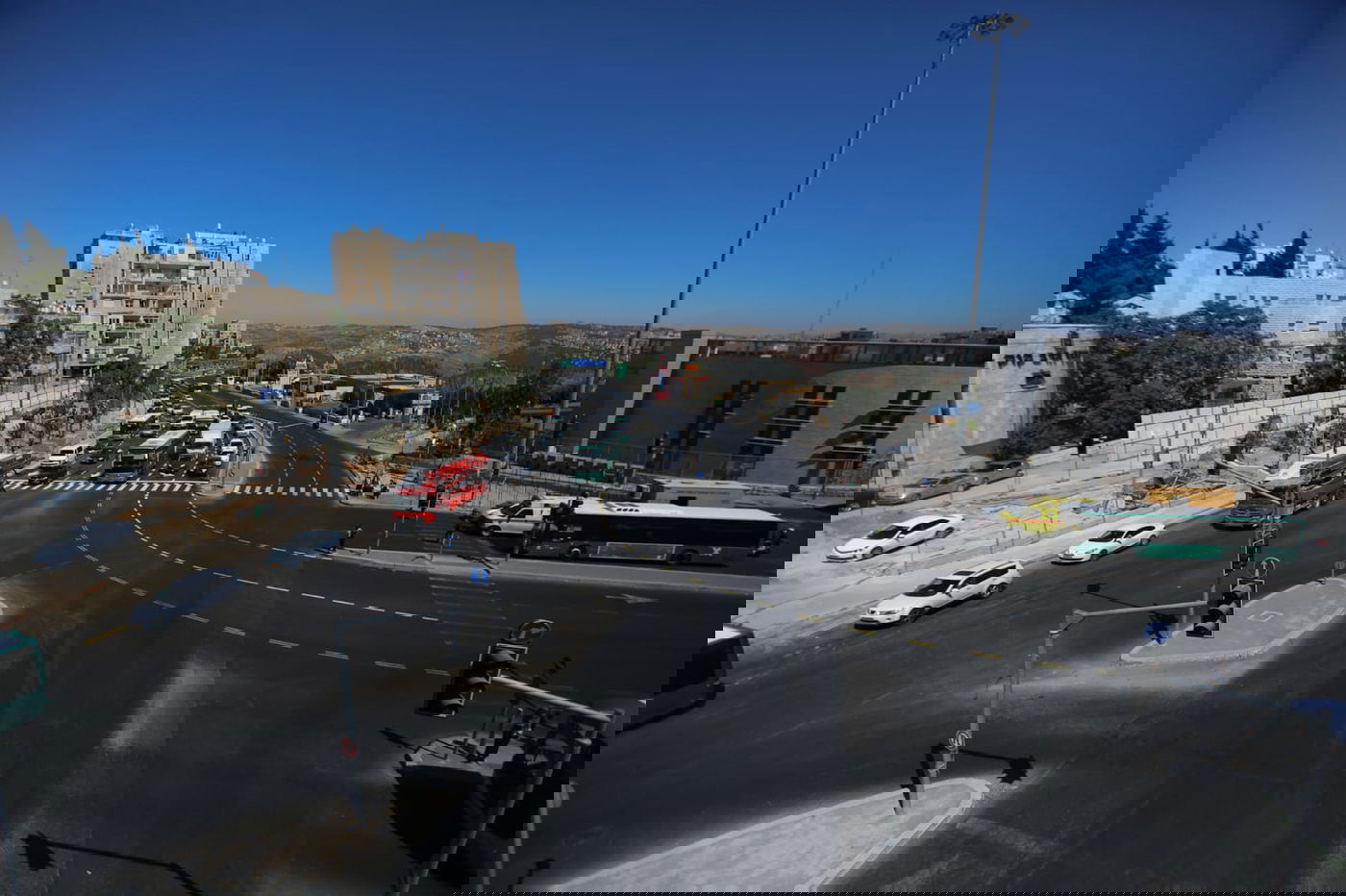 צפו בתיעוד: כך נחסמה הכניסה לירושלים