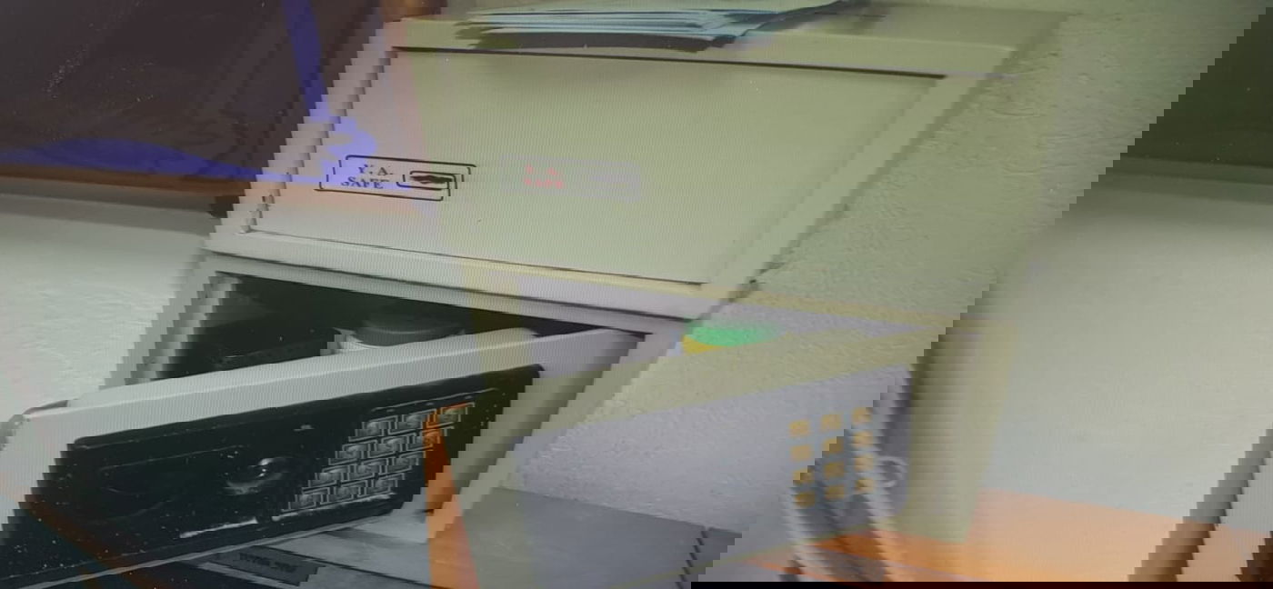 כתב אישום: פרצו לבתי כנסת וגנבו כספים