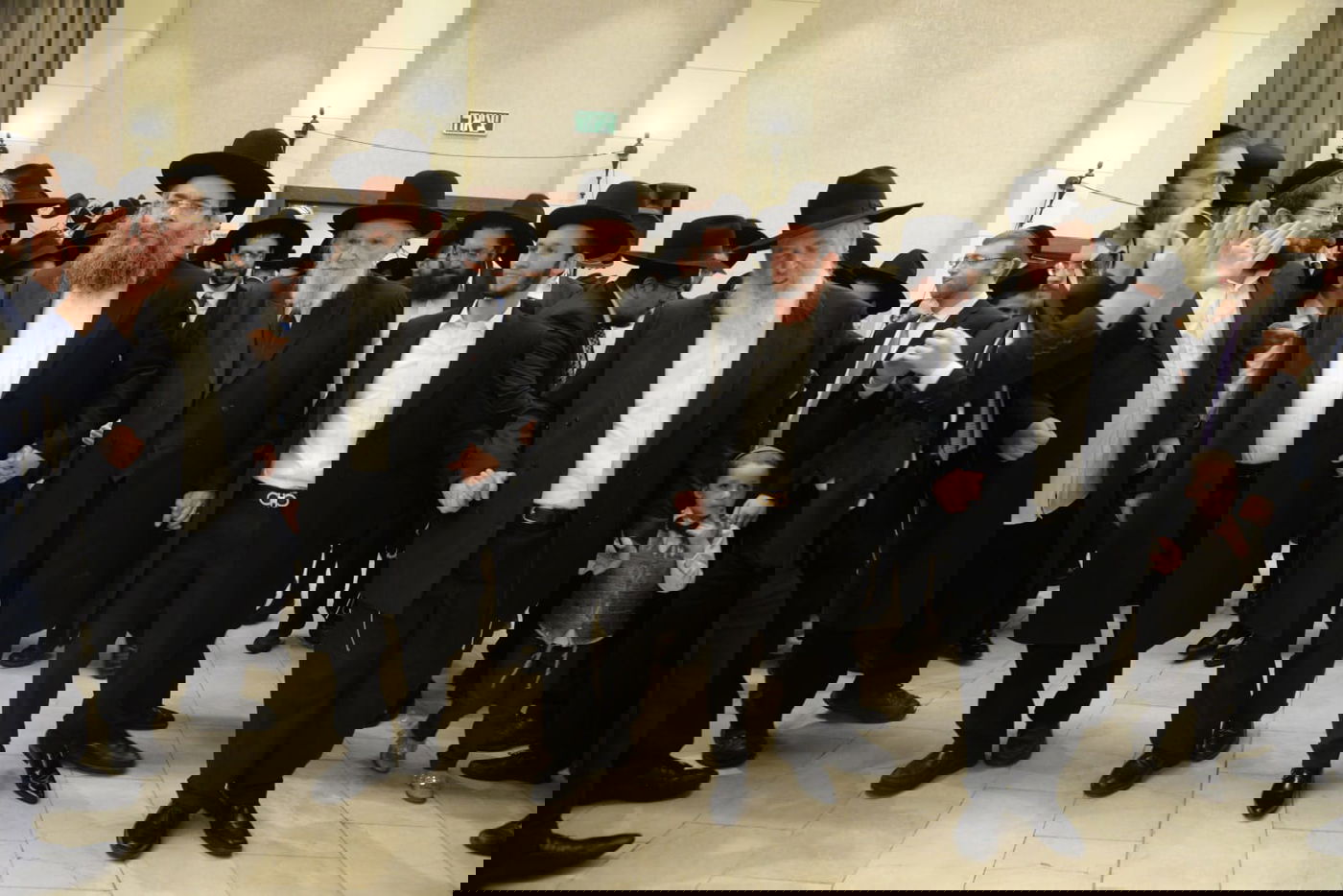 חתונת נכד מרן הגר"ח קנייבסקי • צפו בגלריה