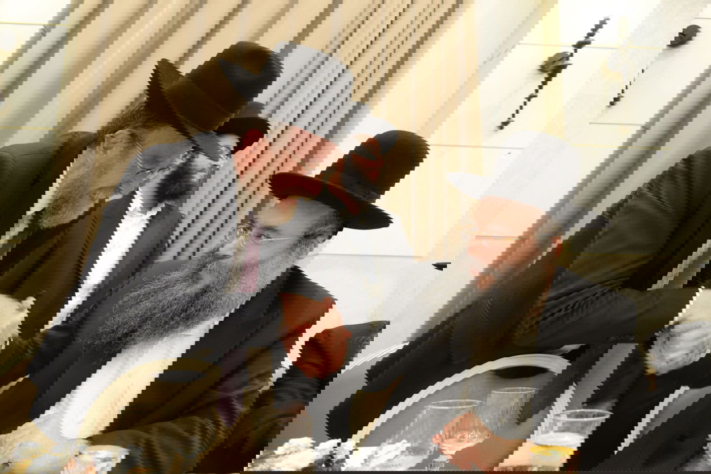 חתונת נכד מרן הגר"ח קנייבסקי • צפו בגלריה