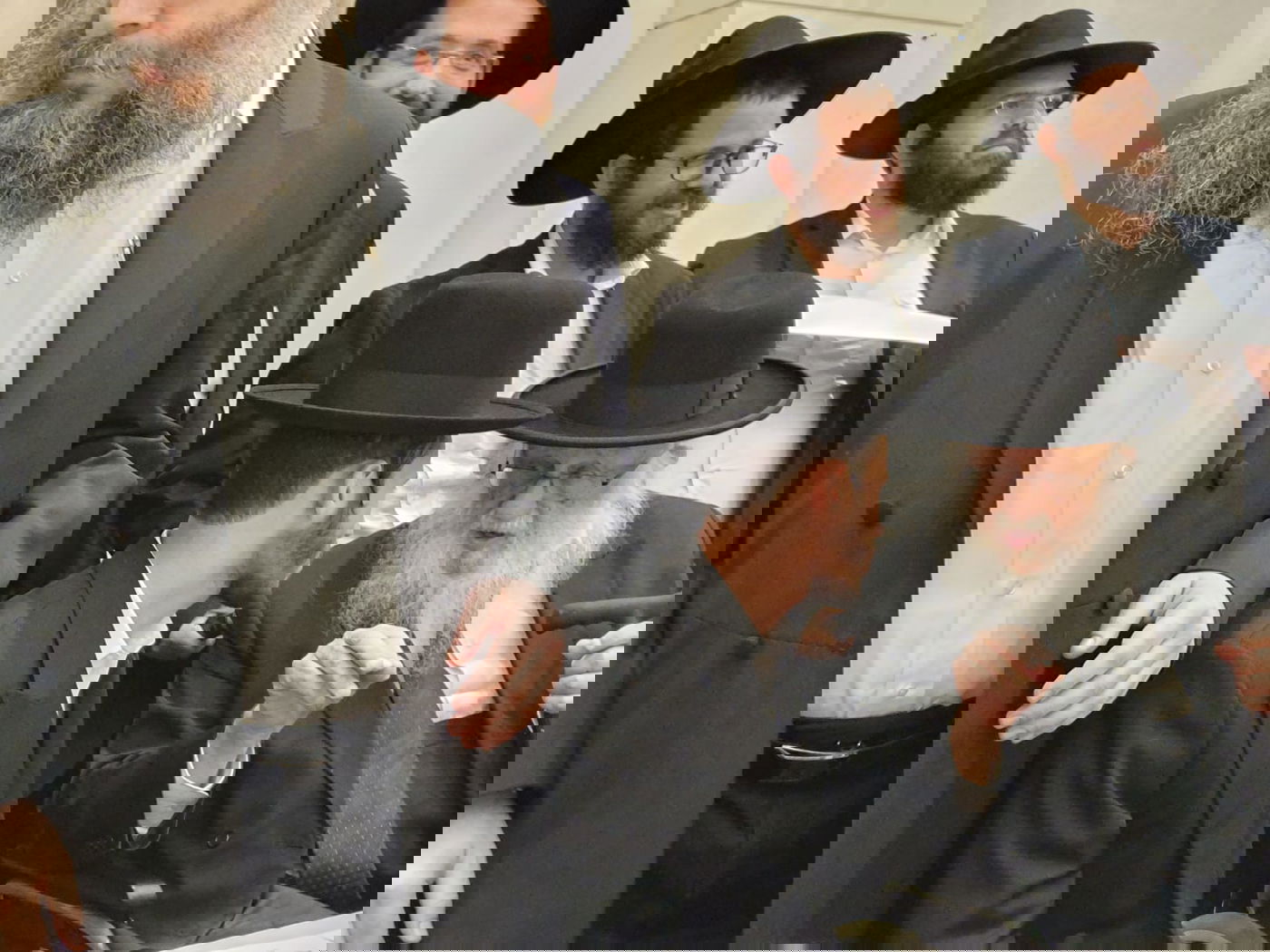 חתונת נכד מרן הגר"ח קנייבסקי • צפו בגלריה