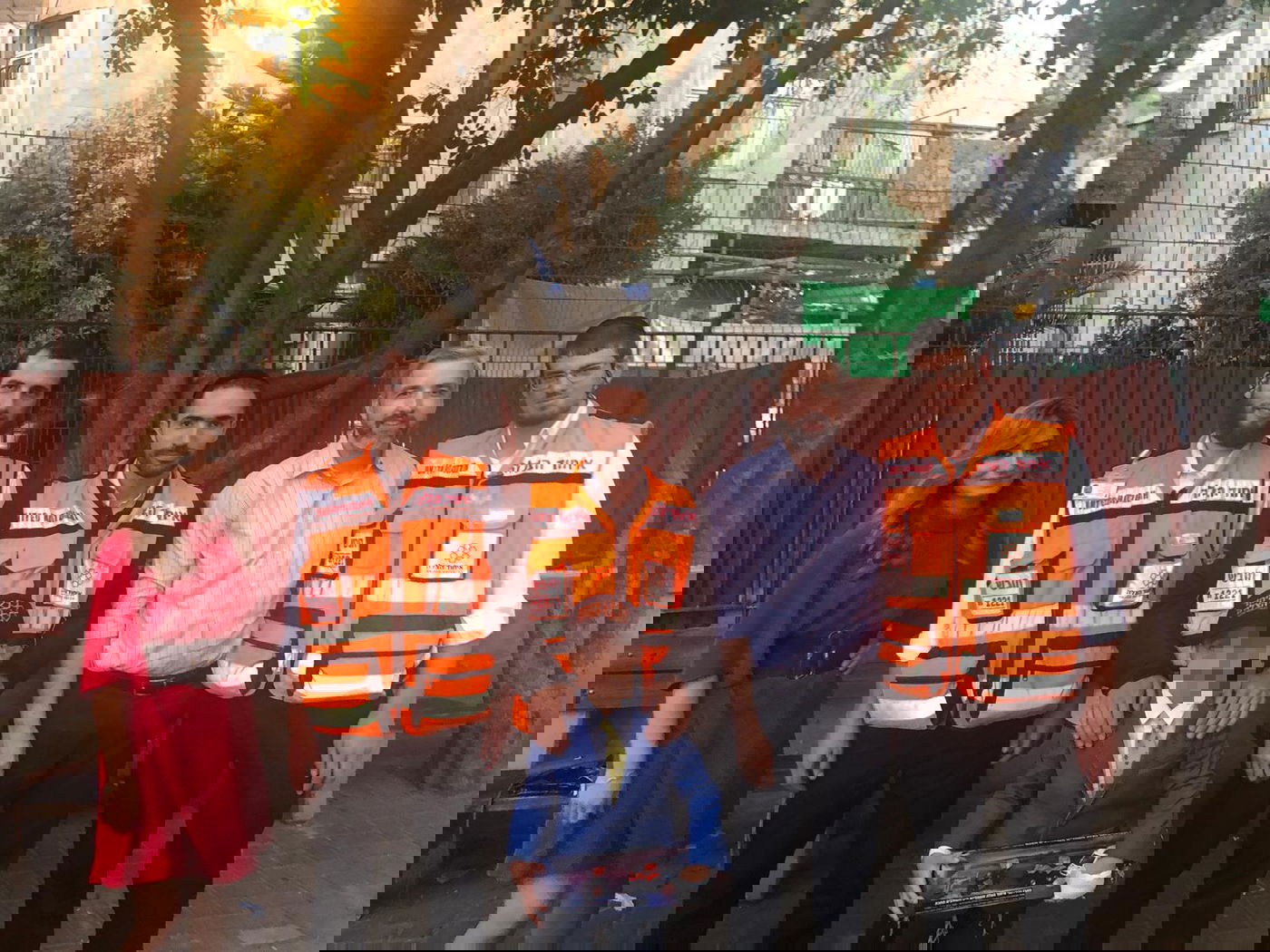 הילד שהתחשמל וחזר לחיים - בפגישה עם המתנדבים שהצילו את חייו