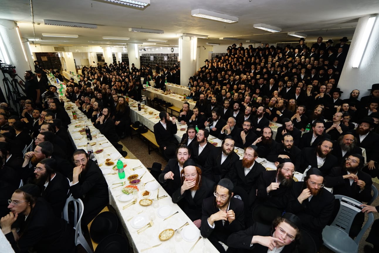 בנוכחות האדמו"ר: אברכים מחסידות גור נבחנו על כל הש"ס