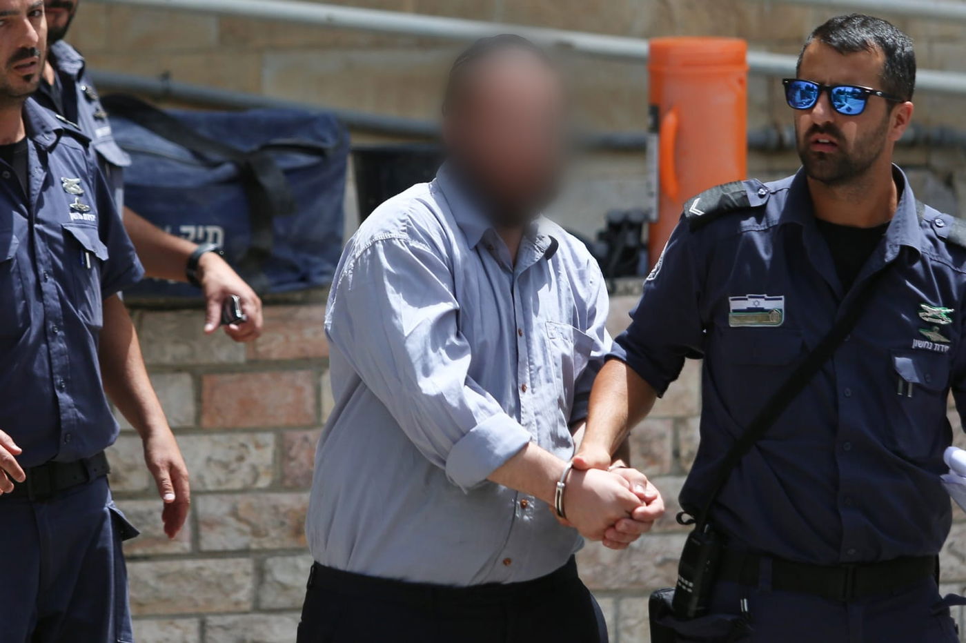 התוקף מחוץ לבית המשפט, היום