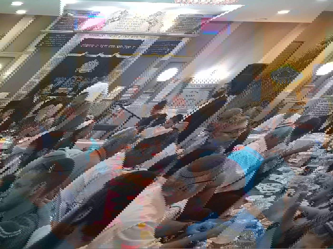 חודשים לאחר שאושפז: האדמו"ר ערך טיש