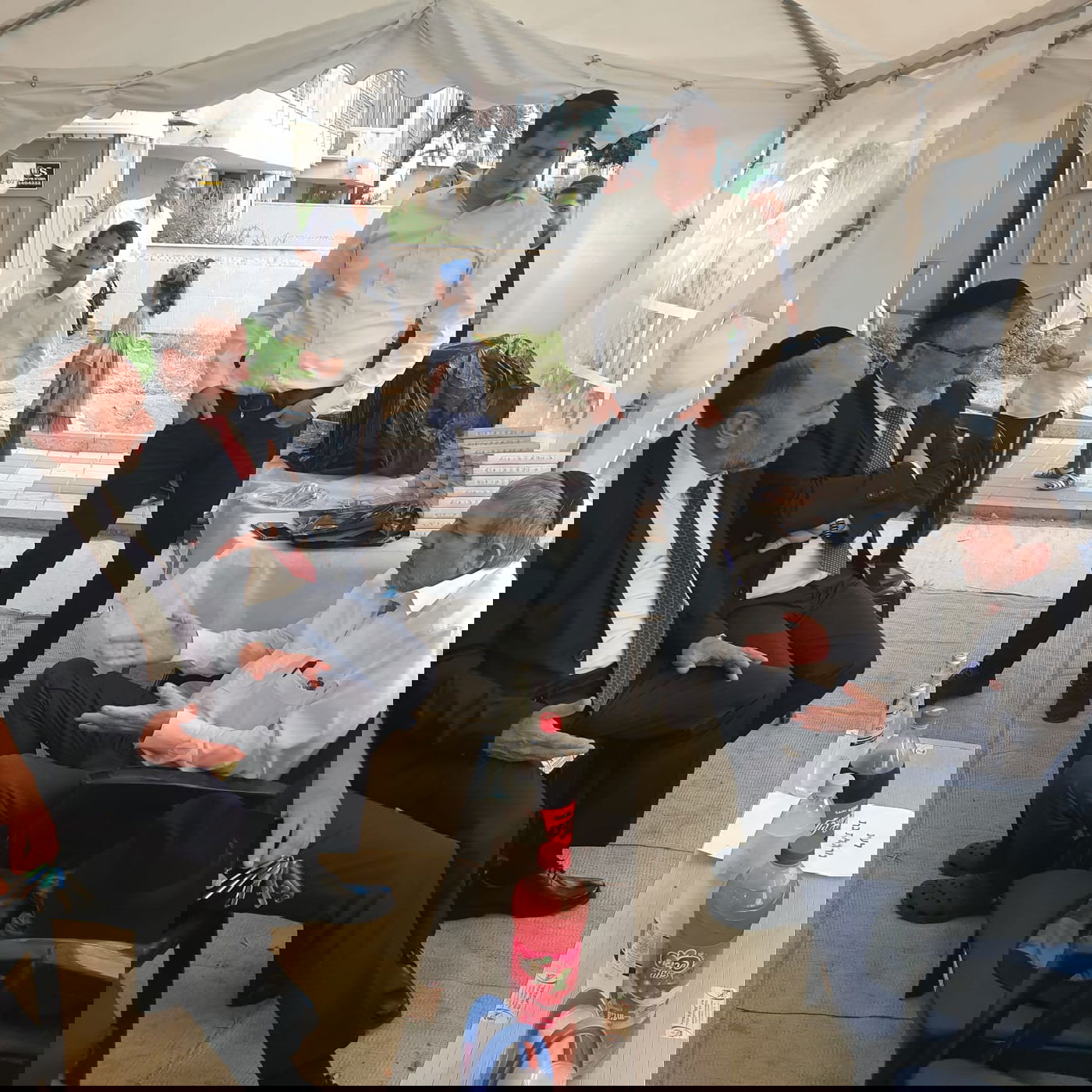 ראש לשכתו של הראש"ל ישב 'שבעה' • צפו