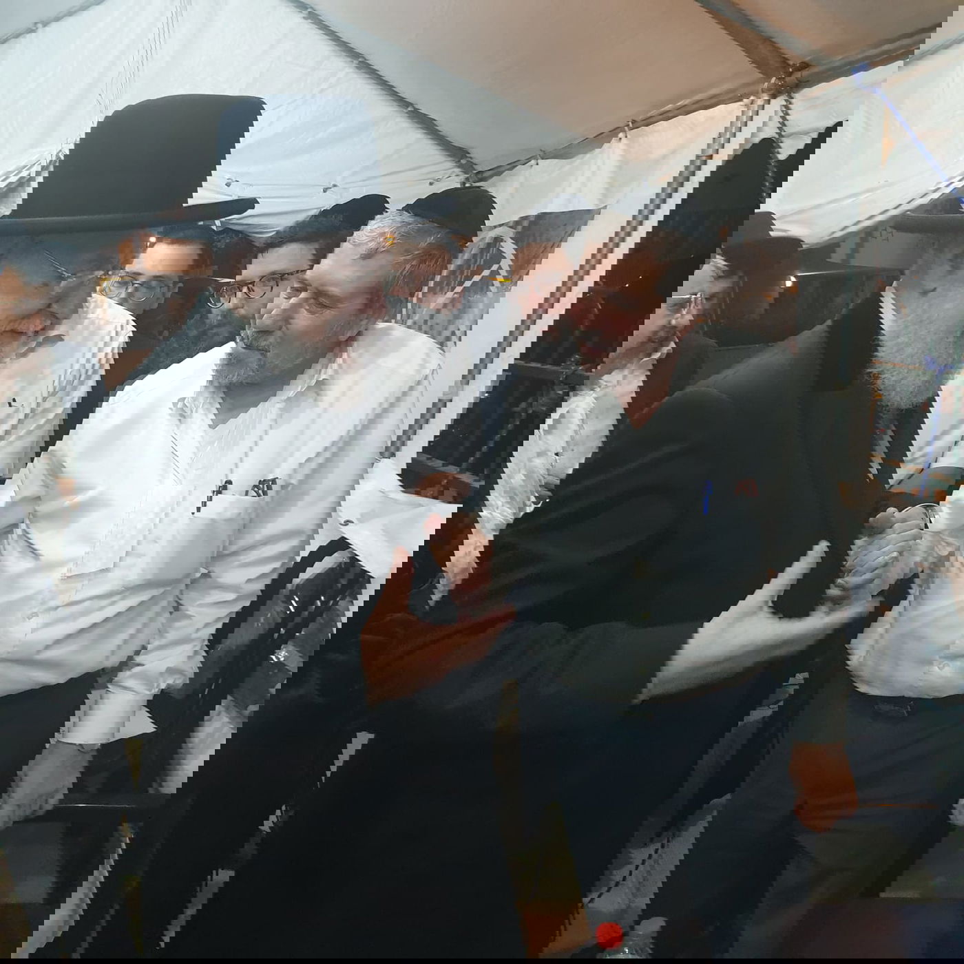 ראש לשכתו של הראש"ל ישב 'שבעה' • צפו