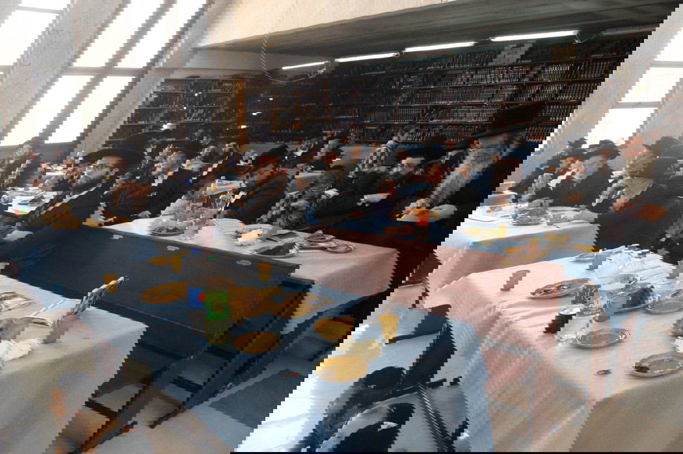 ילדי 'לעלוב' במסיבת חומש • צפו בגלריה