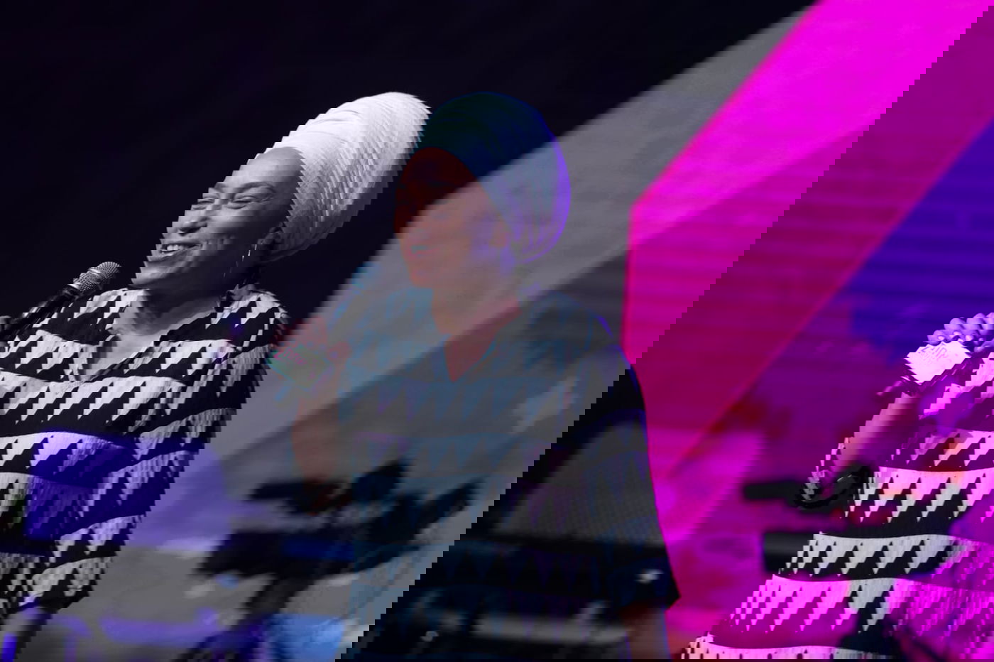 צפו בתיעוד: כנס 'אחת מול כולם' של מאמע