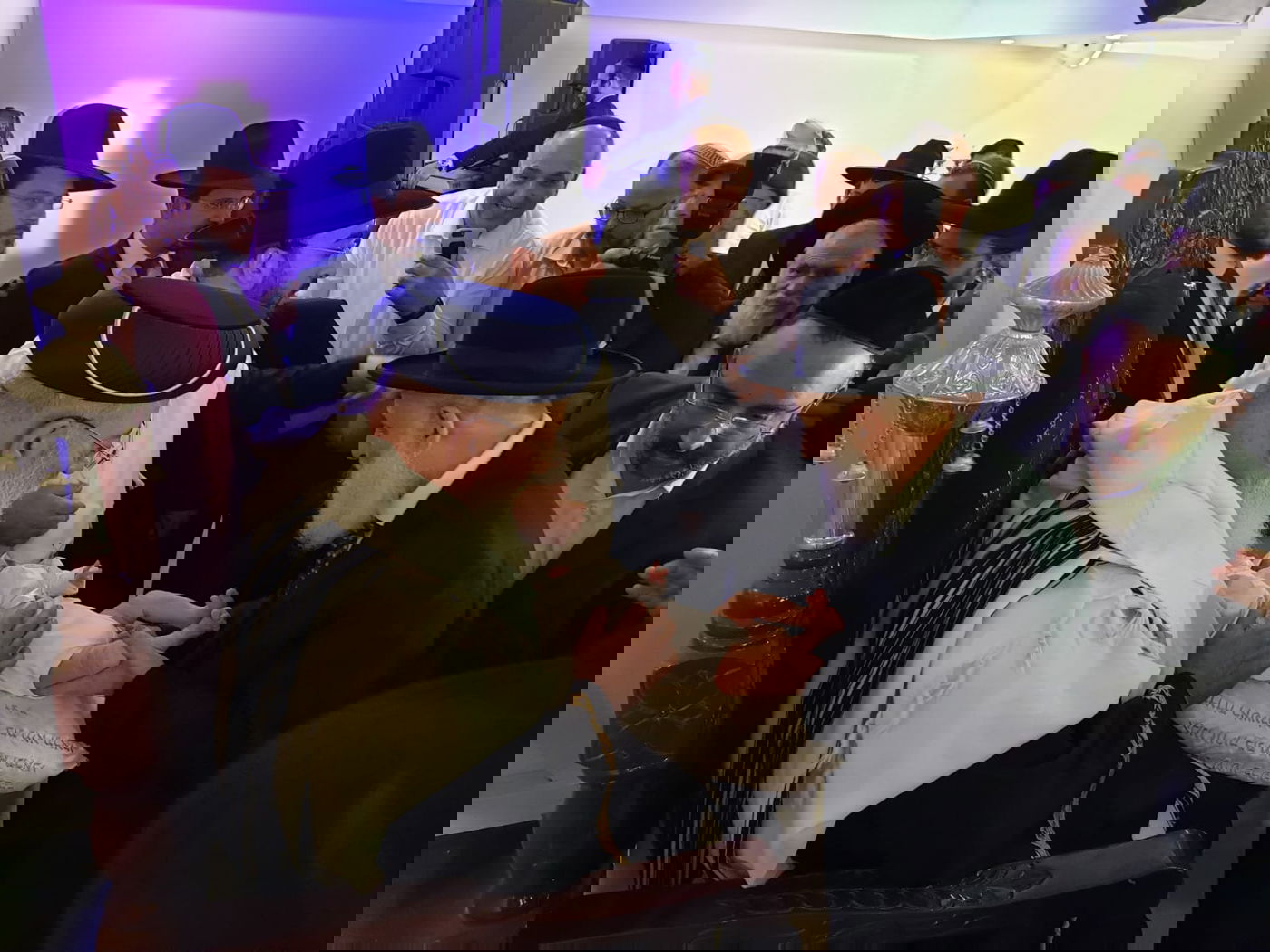 ערב שבת של הראשל"צ: שלוש בריתות. צפו