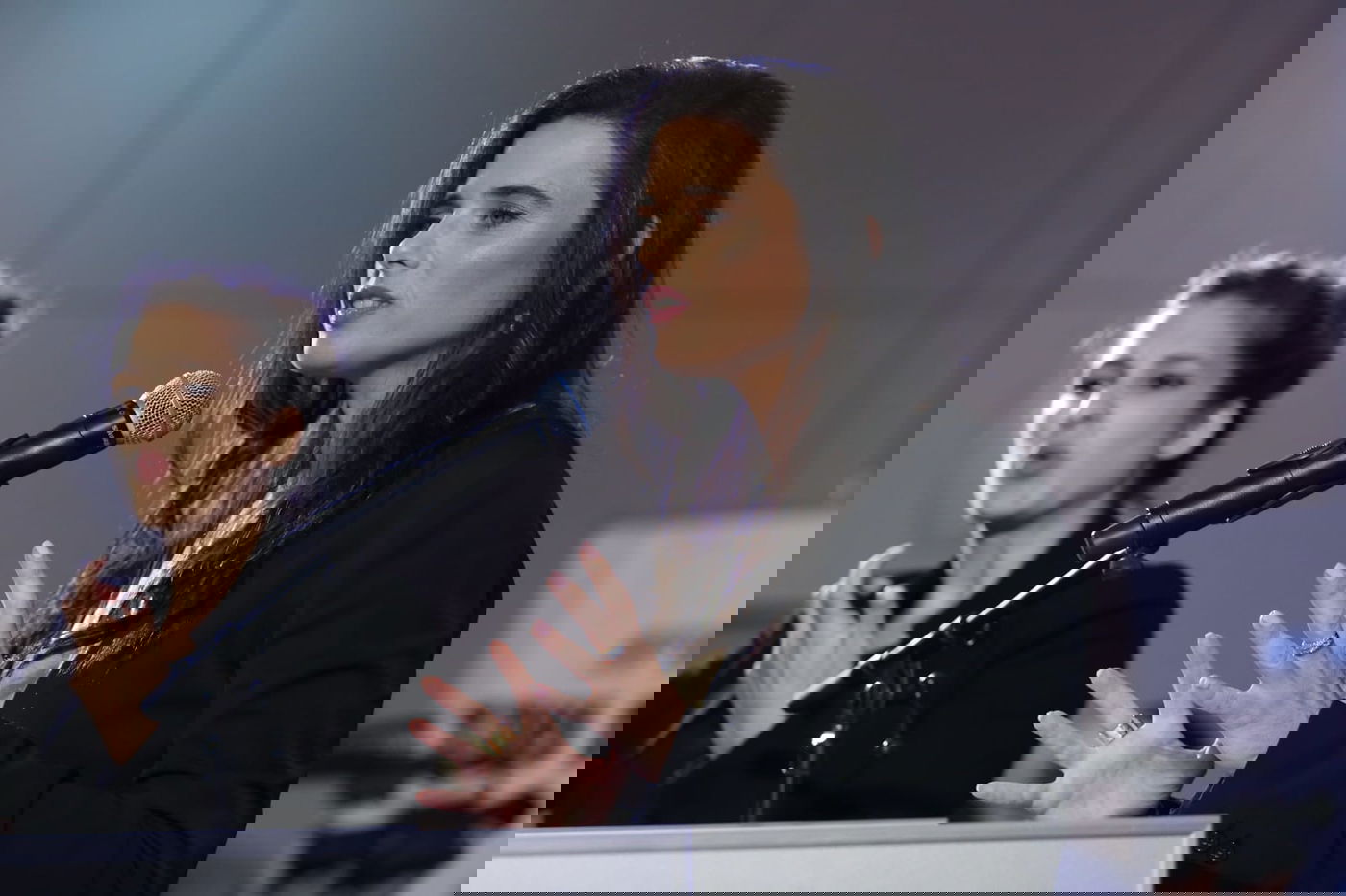 בנט: בחרתי לתת לאיילת שקד לעמוד בראש