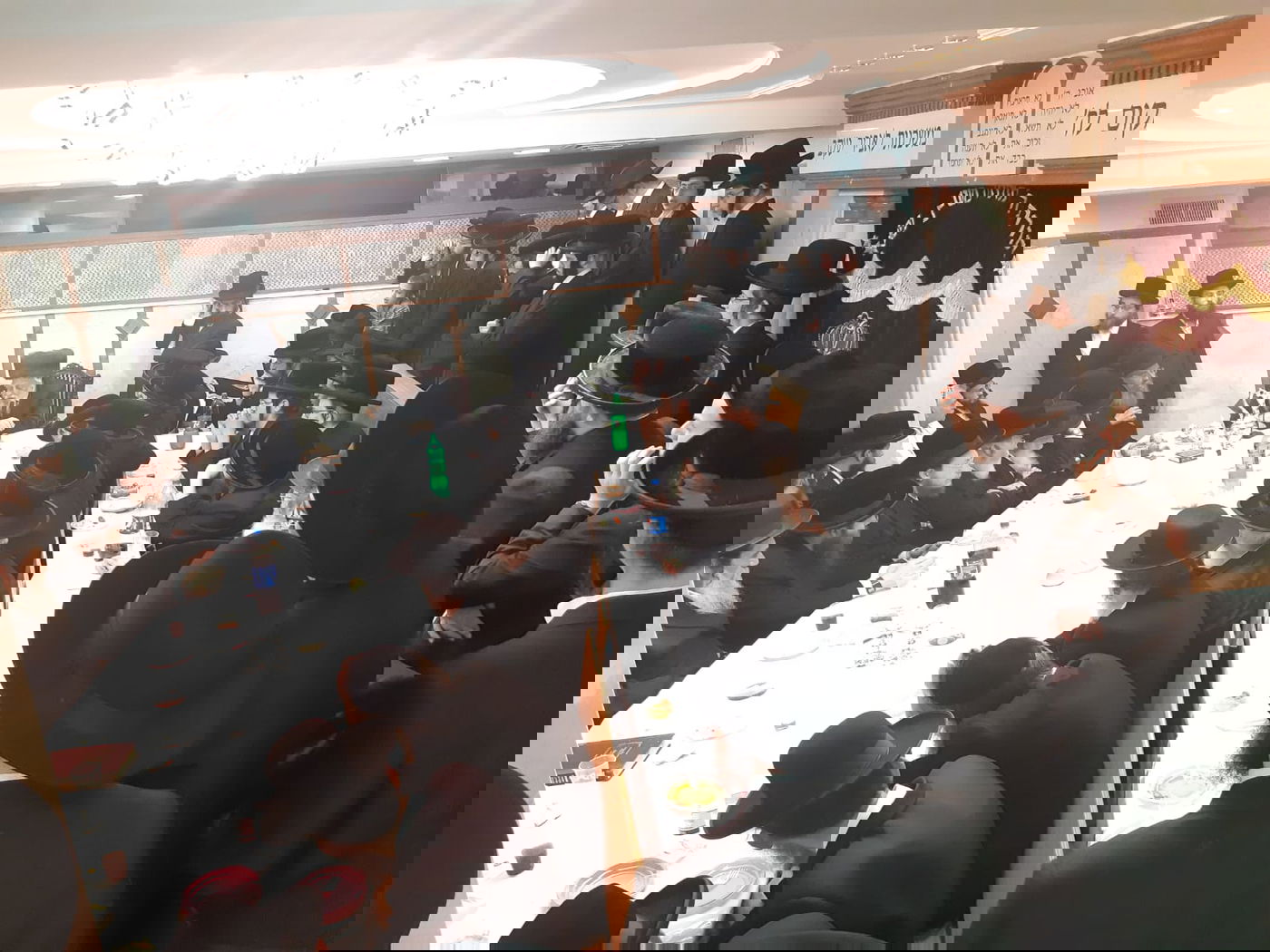 האדמו"ר ערך טיש בירושלים ועלה לציון בטבריה