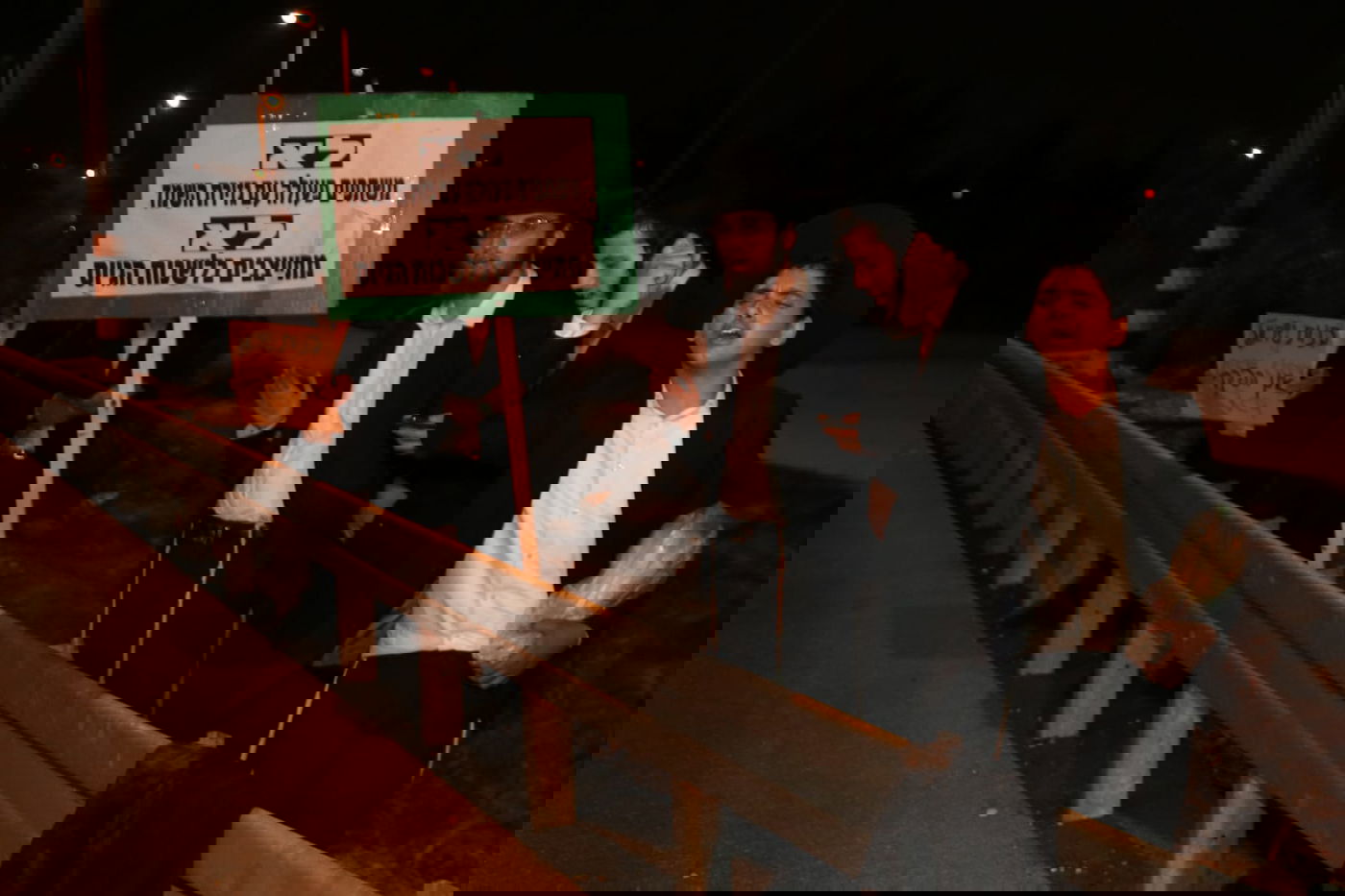 המחאות חזרו: הפגנות בירושלים וכביש 443