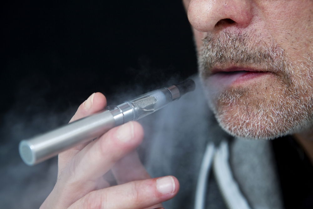 סיגריות אלקטרוניות עלולות להוביל להזדקנות מוקדמת של המוח