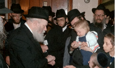 העדות שמרגשת את חב"ד: כך תקשר הרבי עם ילד מיוחד