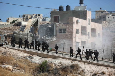 הכוחות במהלך ההריסה, הבוקר