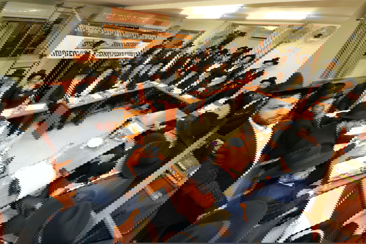 הרבנים בכנס, אמש