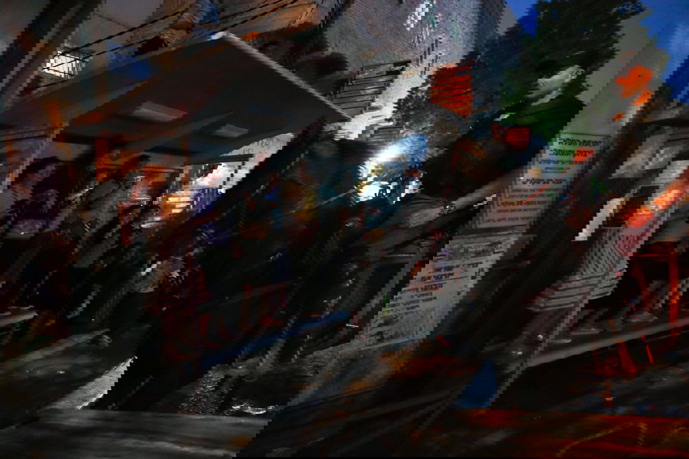 הפגנה סוערת בכיכר השבת: מכת"ז ופרשים