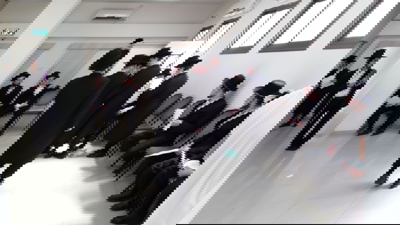 הליטאים והחסידים התייצבו ל'דיחוי' - והתגאו