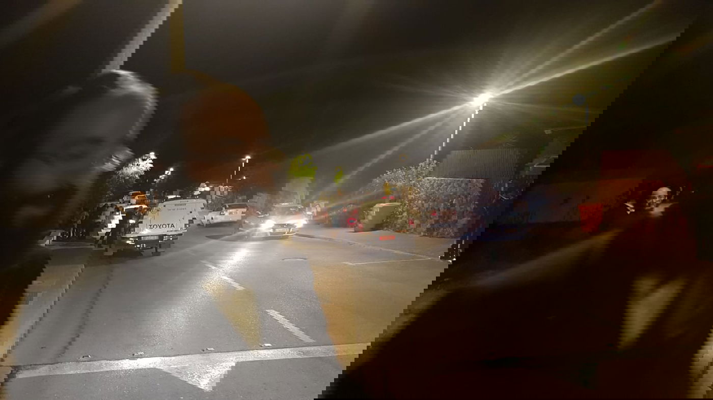 חסידי גור בערד חוששים: לאחר שנתיים רחובות ערד בוערים שוב