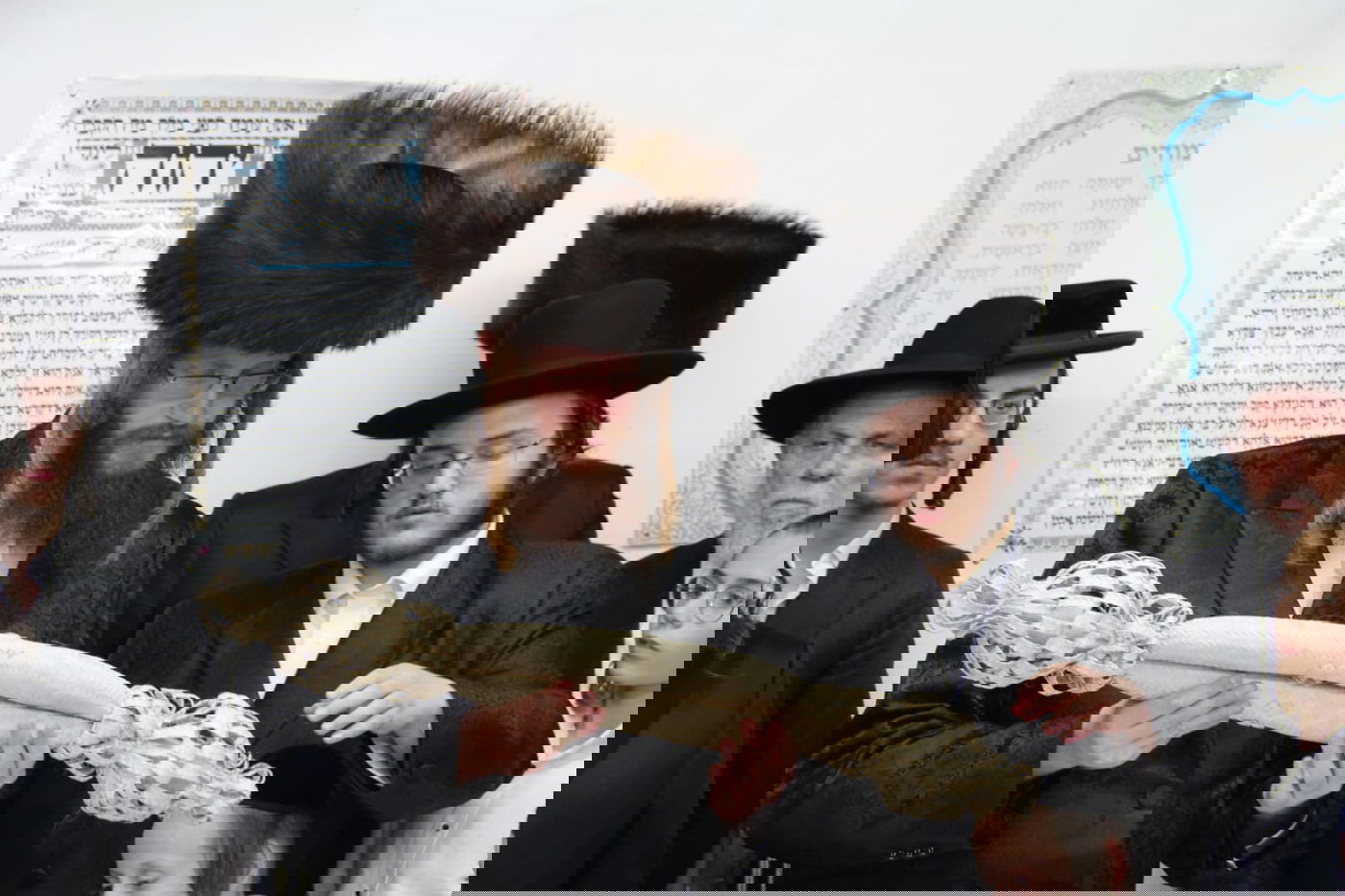 האדמו"ר מקאליב שבת בבני ברק; בית המדרש הוחשך