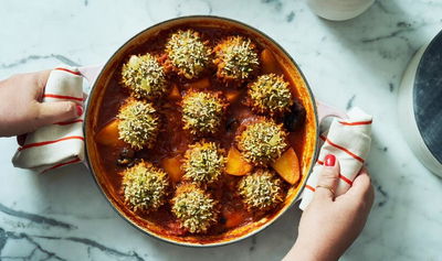 קציצות בשר ואורז ברוטב אדום