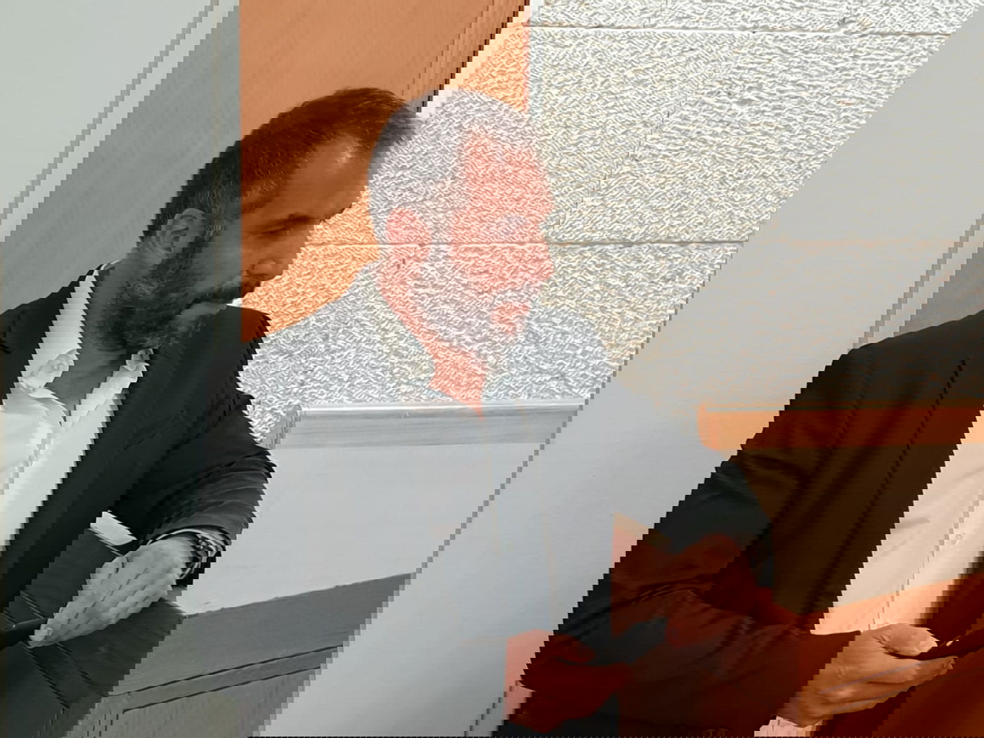 ניצחון לרון קובי: בג"ץ קיבל את עמדתו; יזכה לארכה נוספת