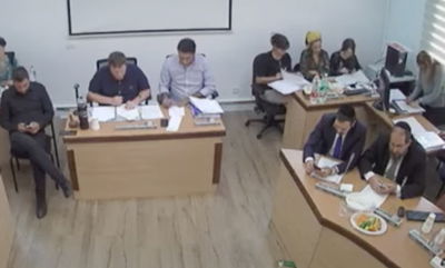 ישיבת המועצה, אמש