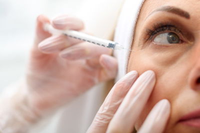 הזדקנות העור היא תהליך טבעי אך אפשר להתערב בטבע