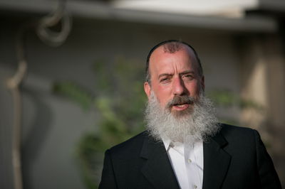 דייטש הותקף במאה שערים: "מחלל שבת"