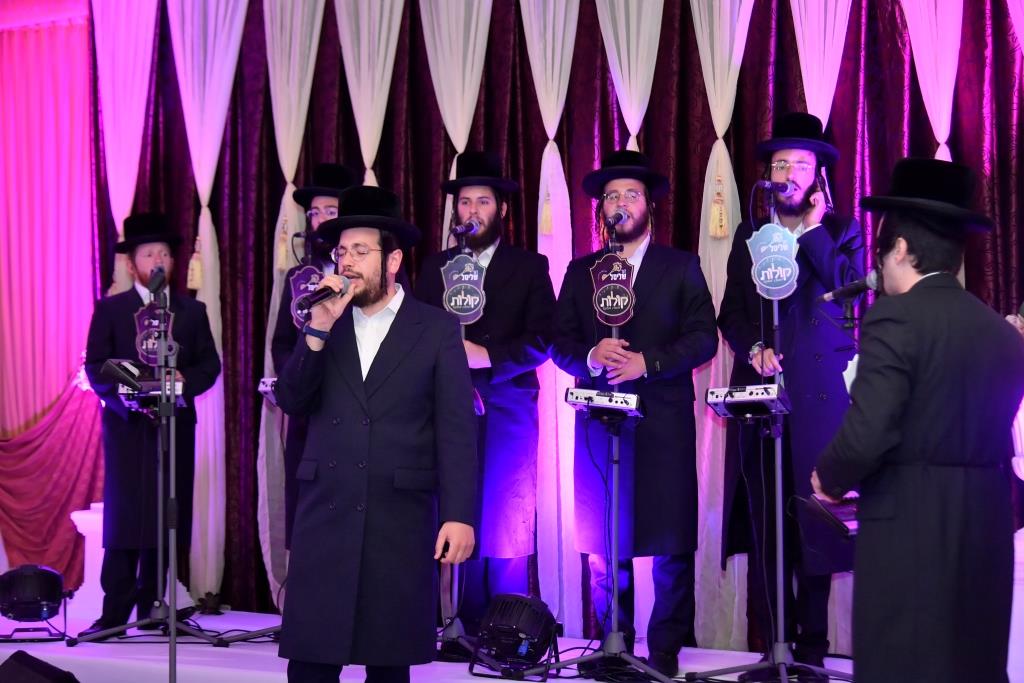 דינר בחסידות באבוב: אורח הכבוד ר' מיילך