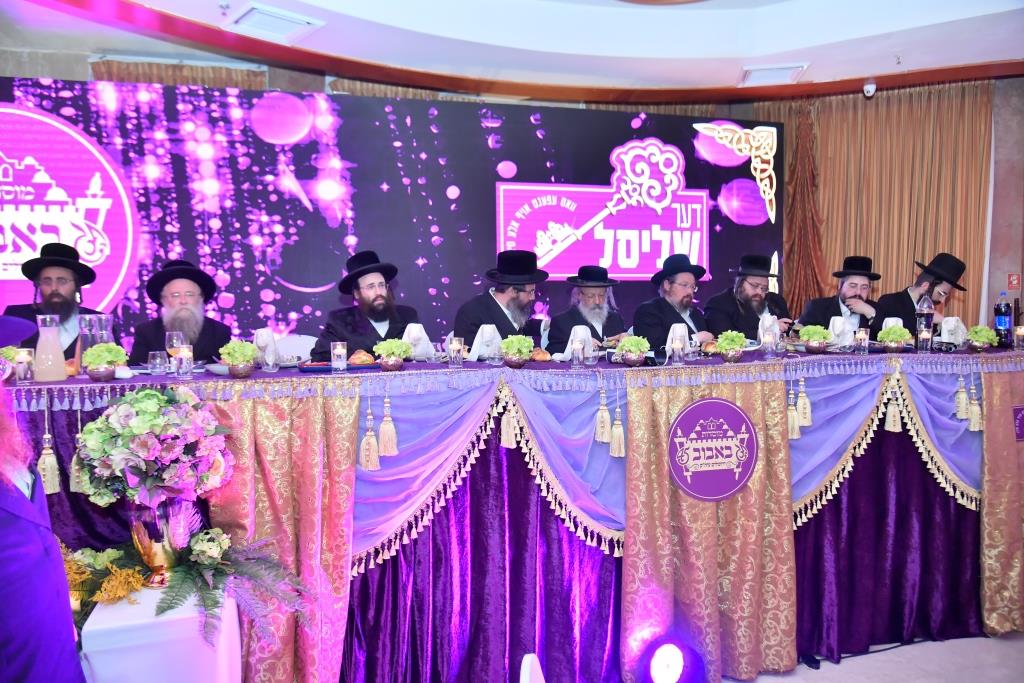 דינר בחסידות באבוב: אורח הכבוד ר' מיילך