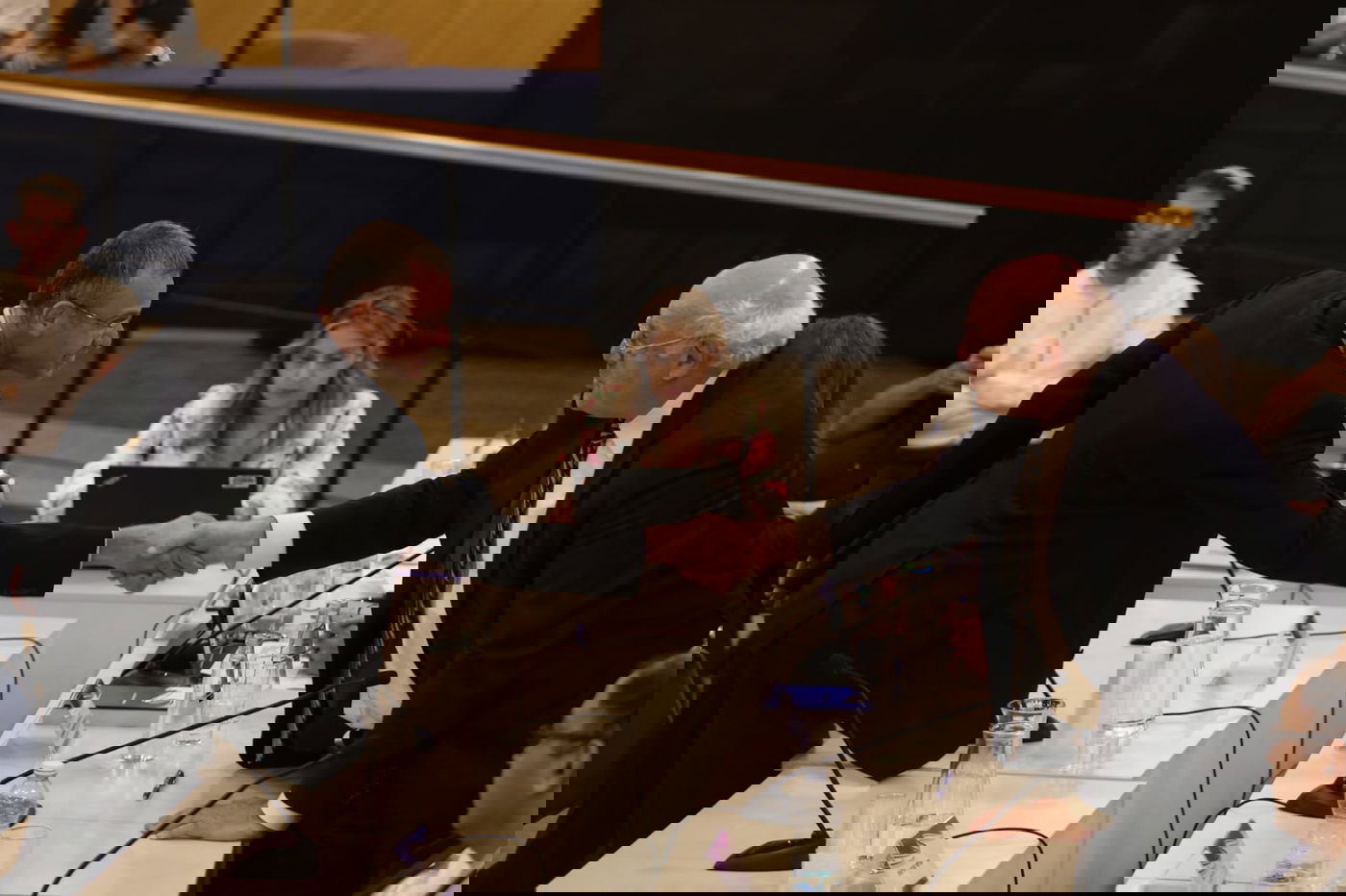 תיעוד: מראות היום הדרמטי בועדת הבחירות