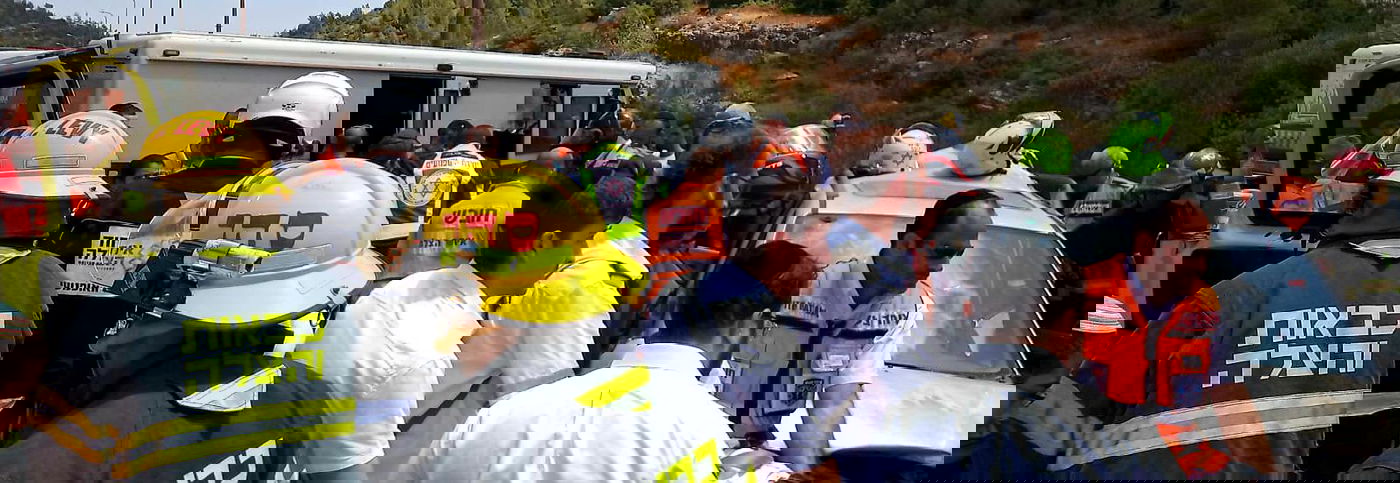 רכב משפחה חרדית התנגש ברכב ברינקס