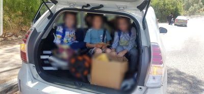 הילדים, בתא המטען