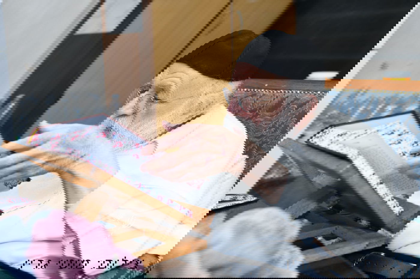 מיוחד: יום בחיי הגאון רבי מאיר גריינמן • צפו