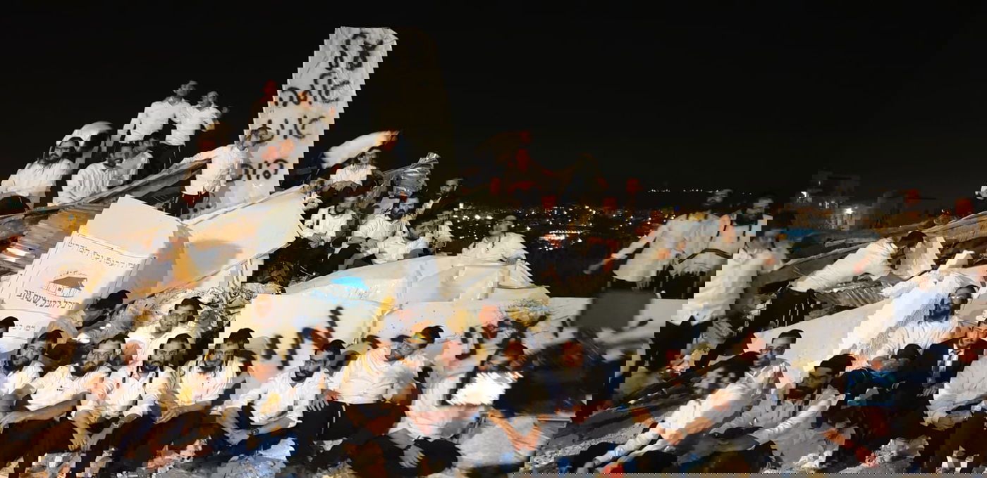 "עַל-אֵלֶּה אֲנִי בוֹכִיָּה": שירת האבל בבית שמש • צפו