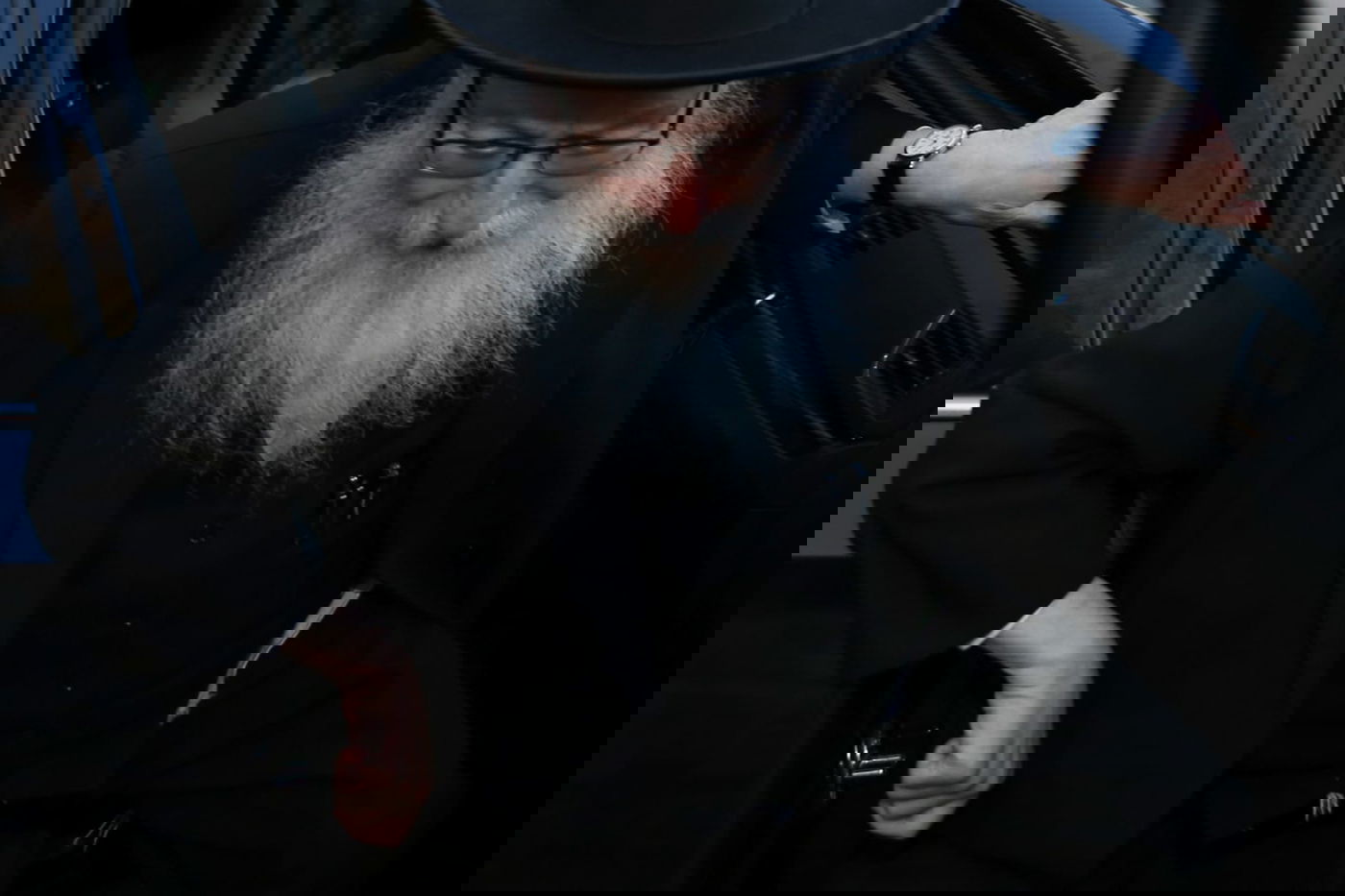 צפו: ליצמן חוזר הביתה אחרי המלצות המשטרה