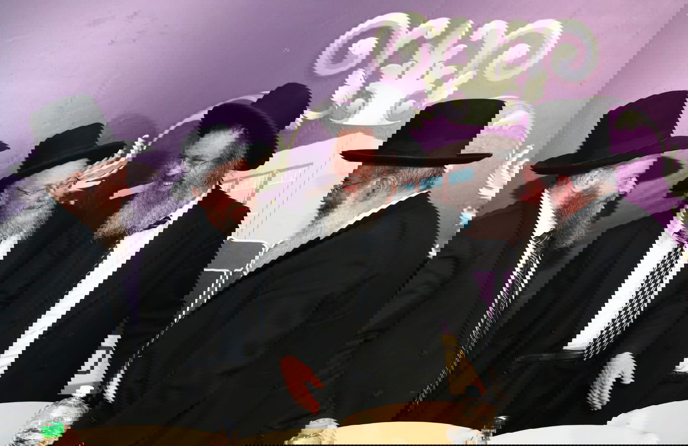 מאות בוגרי ישיבת 'ראדין' התכנסו • גלריה