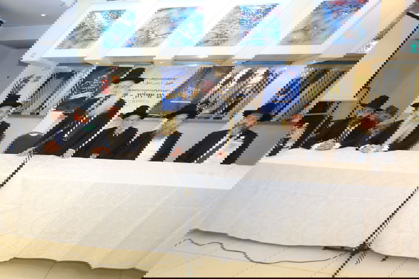 הגר"ג נשאל:  מה לעשות עם ילדים שקשה להם להתפלל?