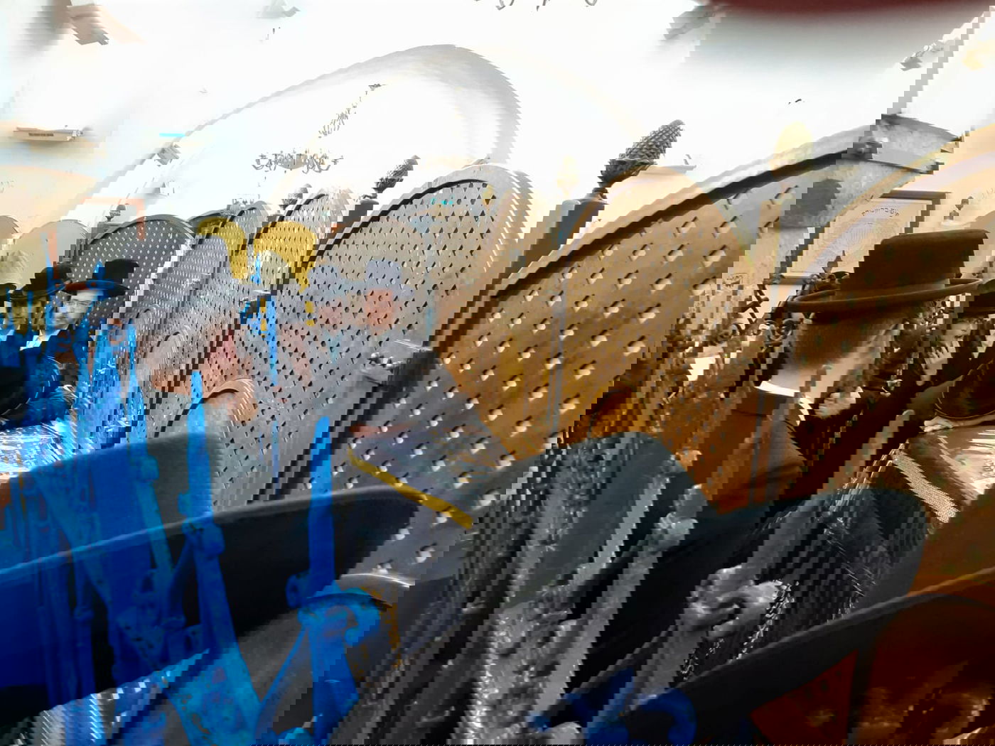 האדמו"ר מנדבורנה-י"ם בקברי צדיקים בצפון