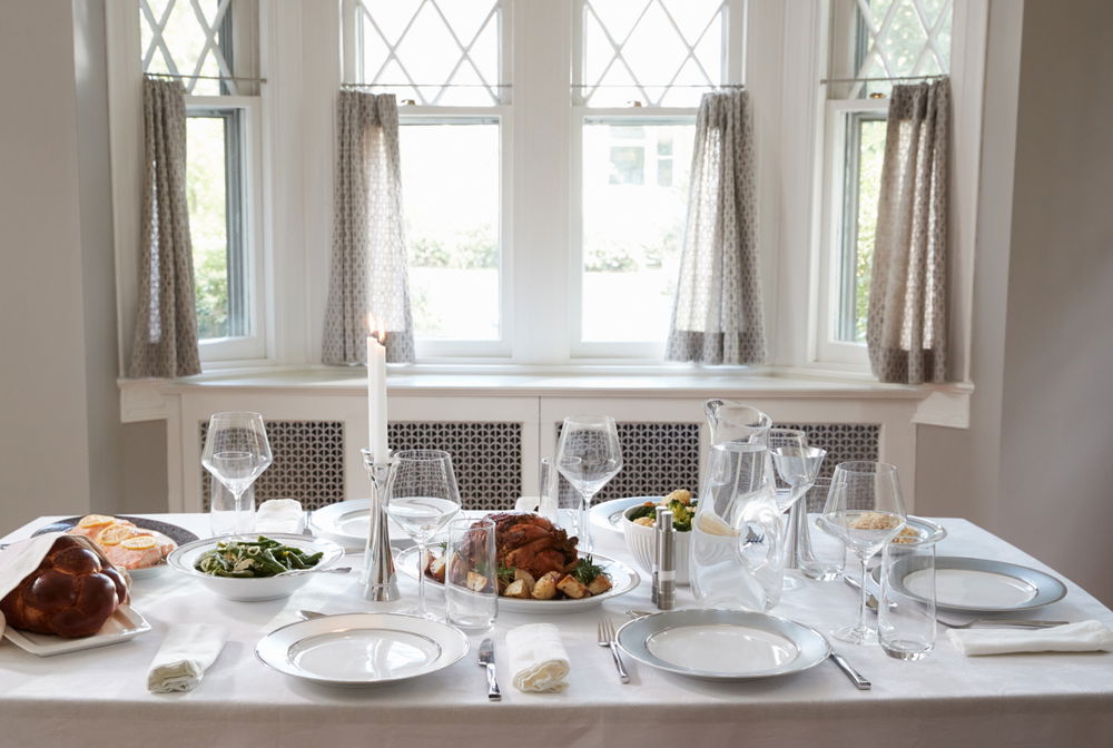 5 משפטי קסם שיהפכו אתכם למארחים המושלמים