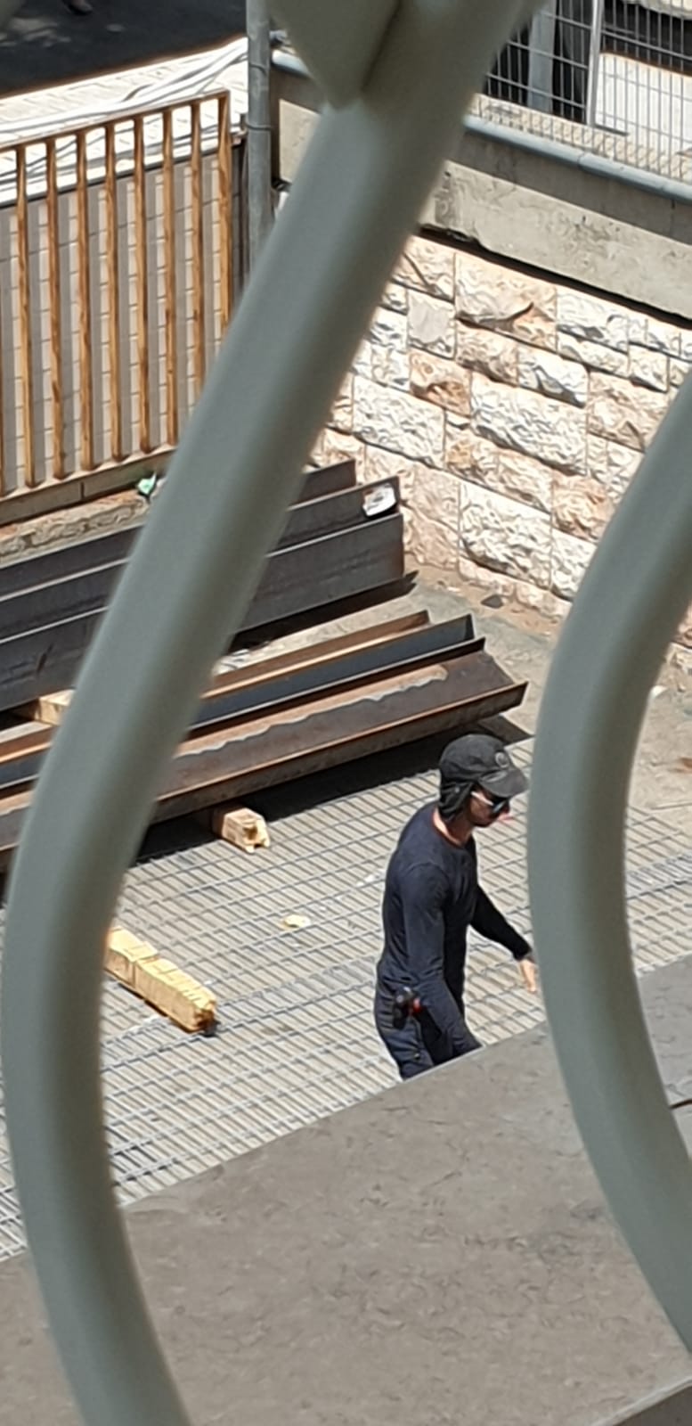 "הקראוון - בלתי חוקי": תושבי שיכון ג' מאיימים בתביעה נגד עיריית בני ברק