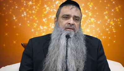 הרב רפאל זר בפינה לפרשת דברים • צפו