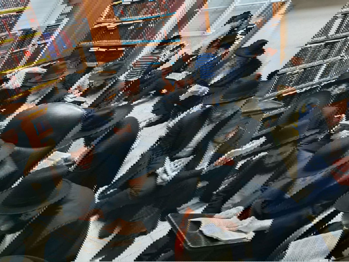 צפו: מרן שר התורה הגר"ח קנייבסקי מקונן על חורבן הבית