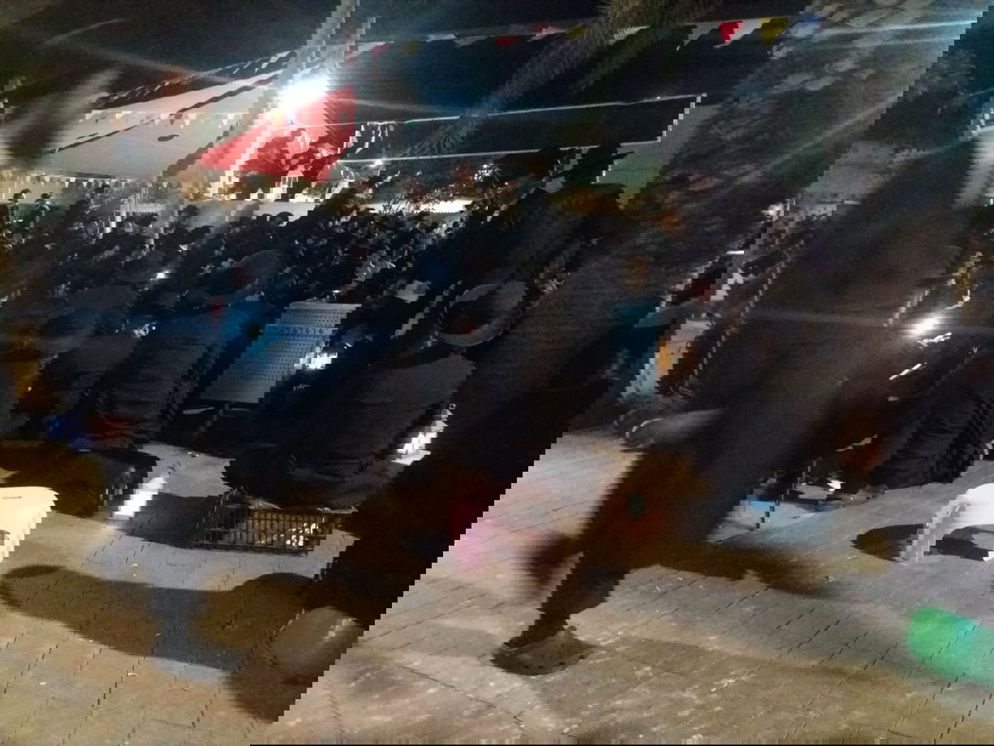 צפו: חסידי גור מקוננים ברחובות העיר ערד