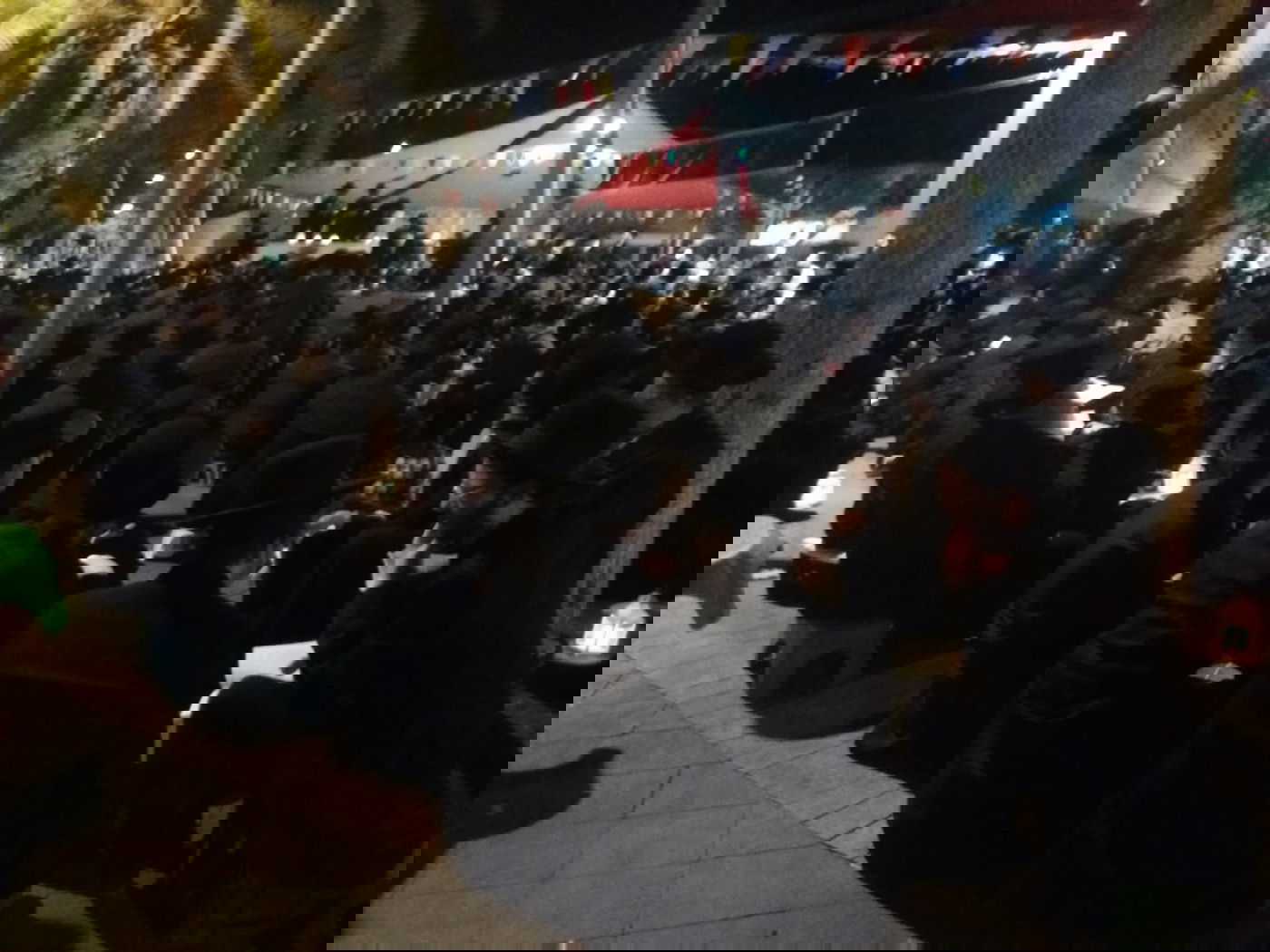 צפו: חסידי גור מקוננים ברחובות העיר ערד