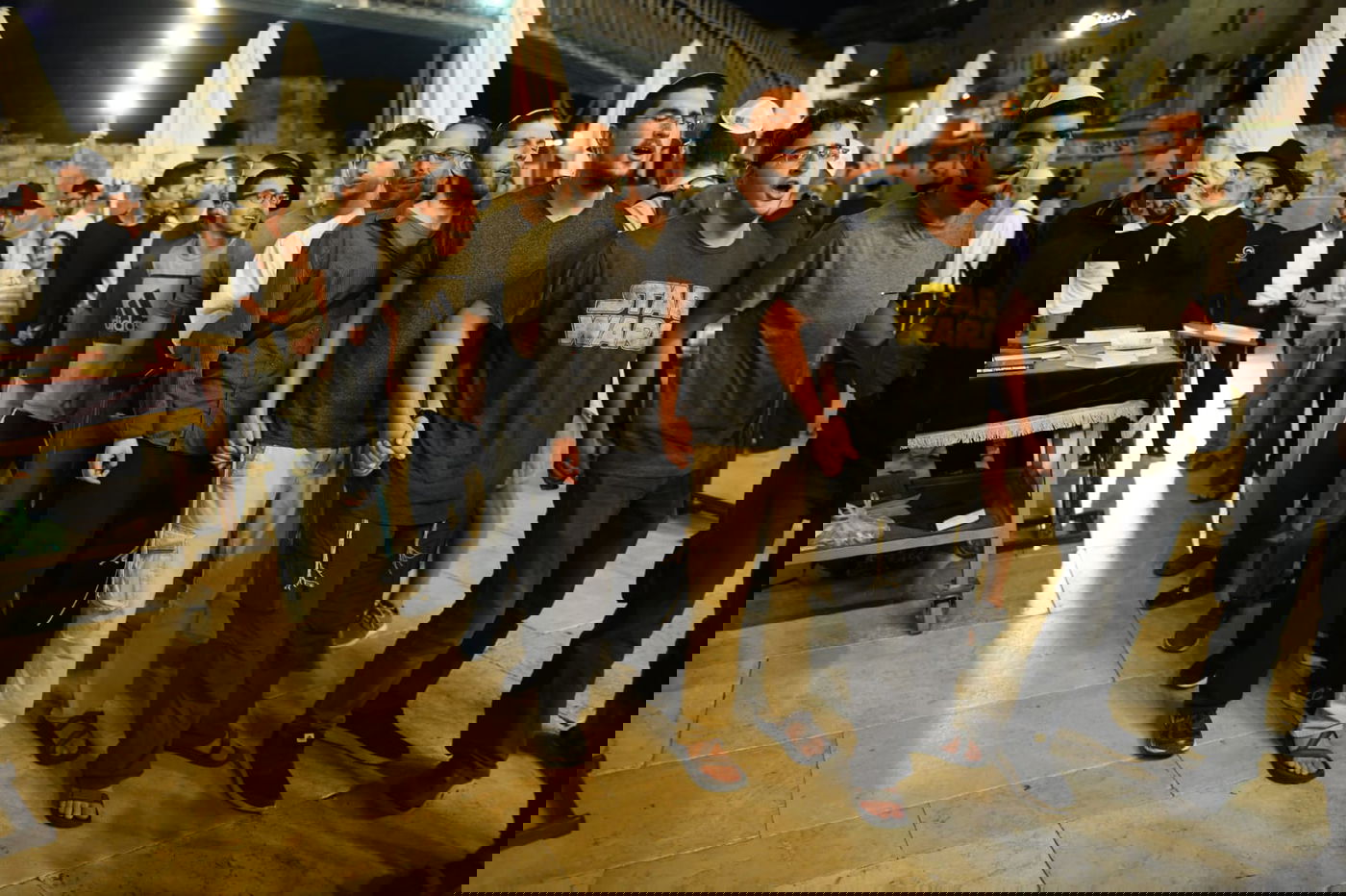 צאת הצום ברחבת הכותל המערבי • גלריה