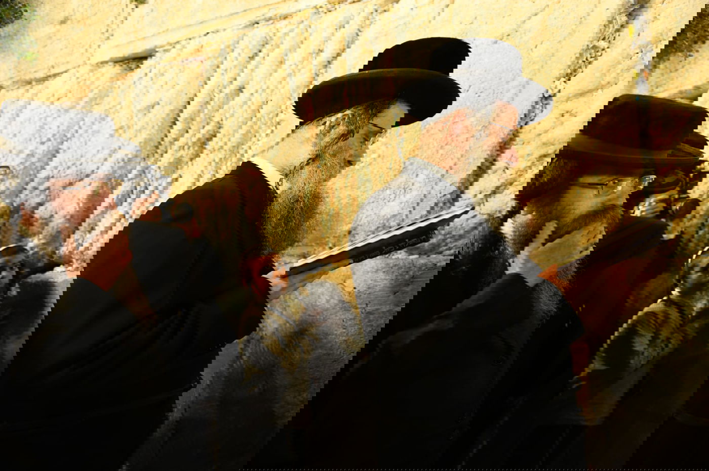 צאת הצום ברחבת הכותל המערבי • גלריה